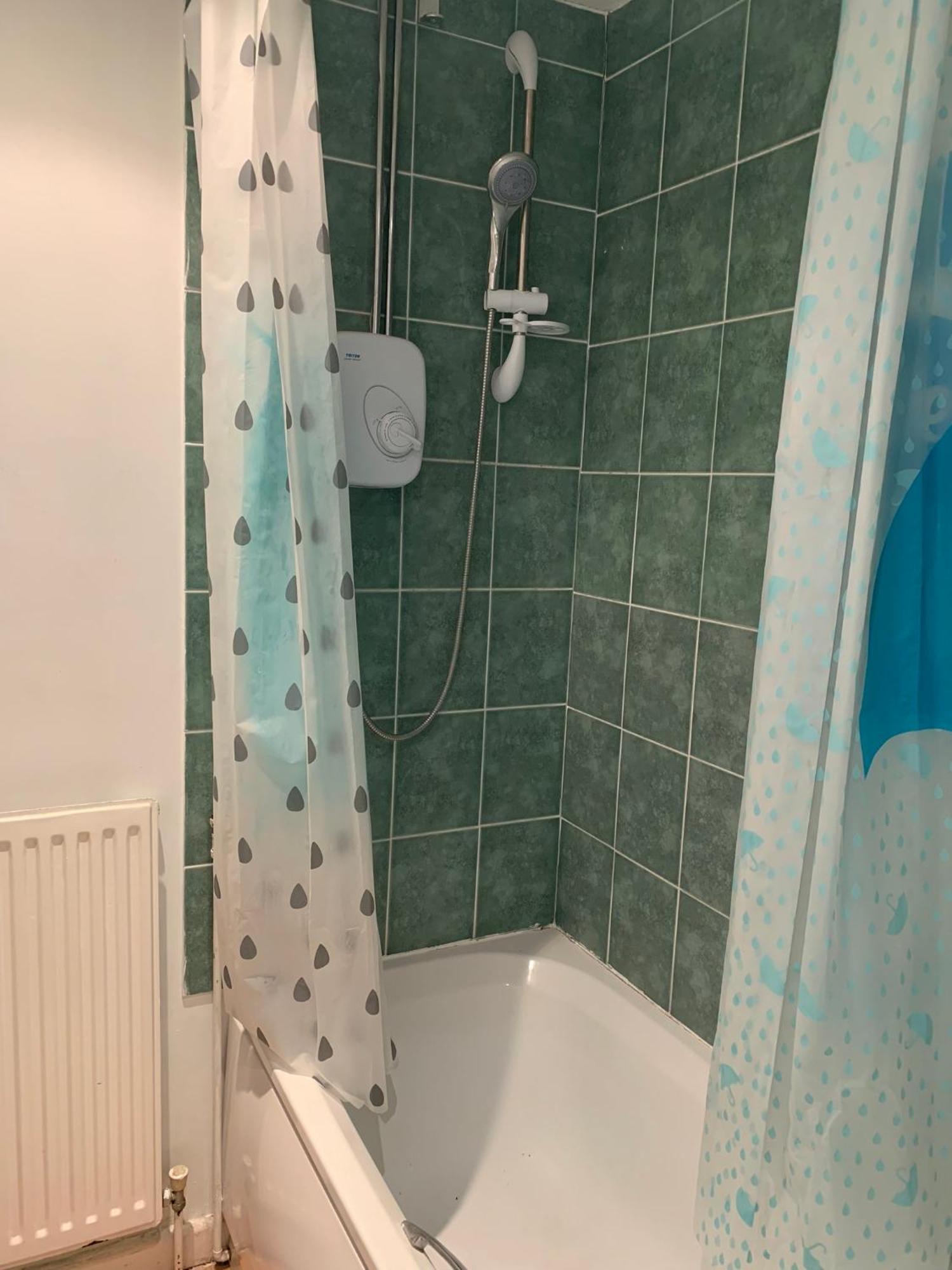 Comfy, Cosy Small Double With Wi-Fi Earley Zewnętrze zdjęcie
