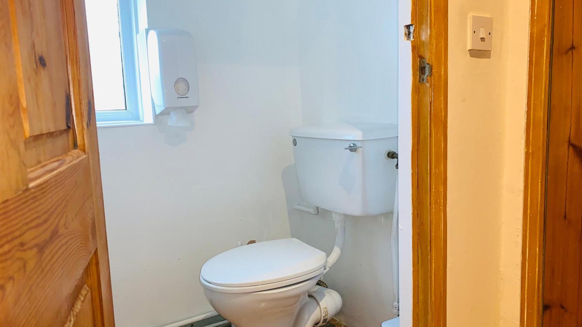 Comfy, Cosy Small Double With Wi-Fi Earley Zewnętrze zdjęcie